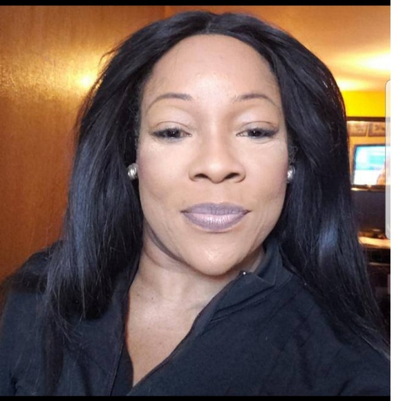 Meet your Posher, Marcia - Picture 2 of 2